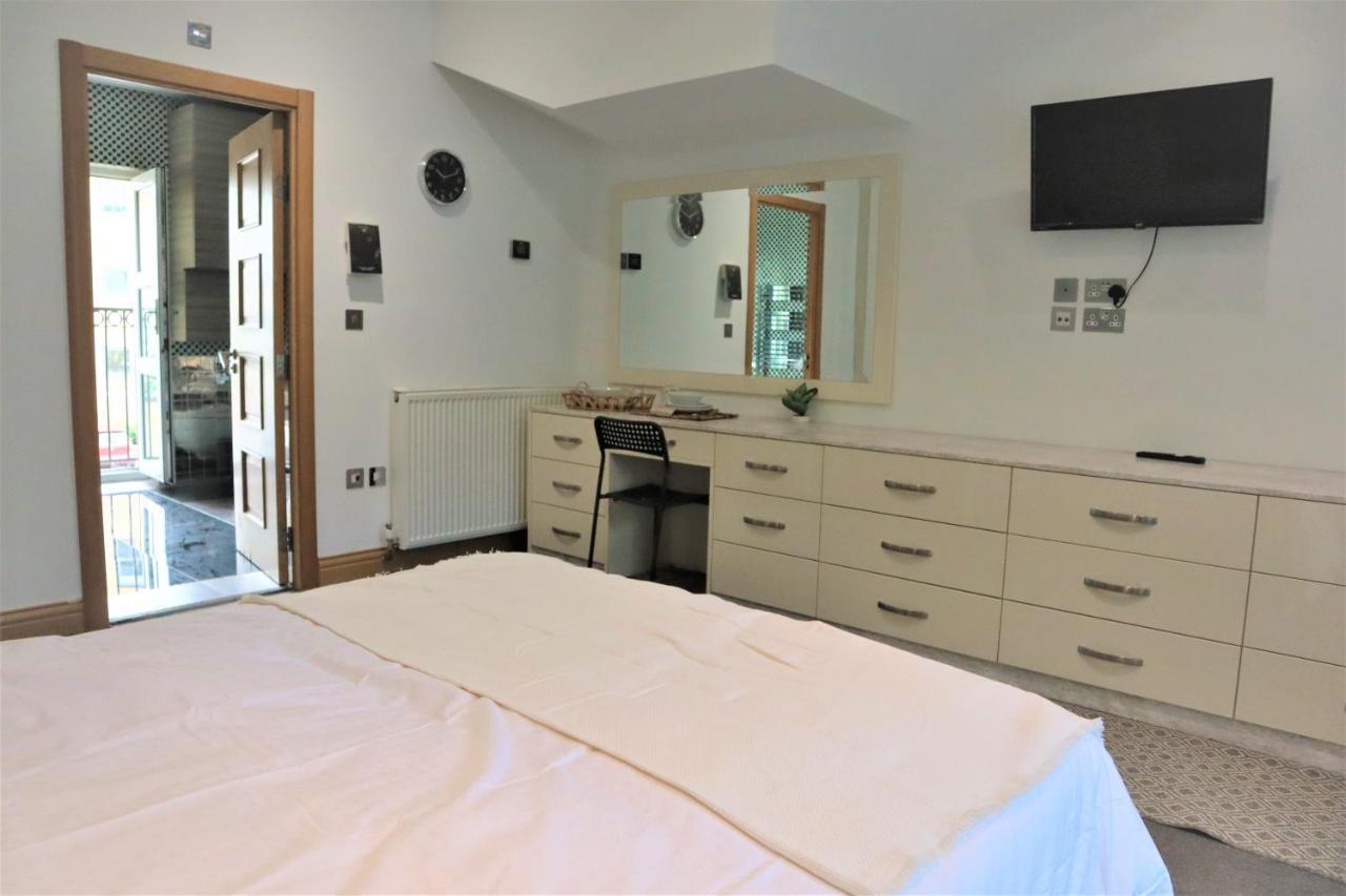 Camden Rooms Лондон Экстерьер фото
